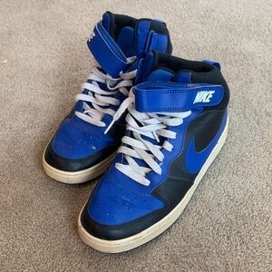 Nike Kids Royal Blue and Black Sneakers